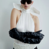 KARENINA IN PEARL OYSTER