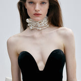 VIV IN IMPERIAL NOIR