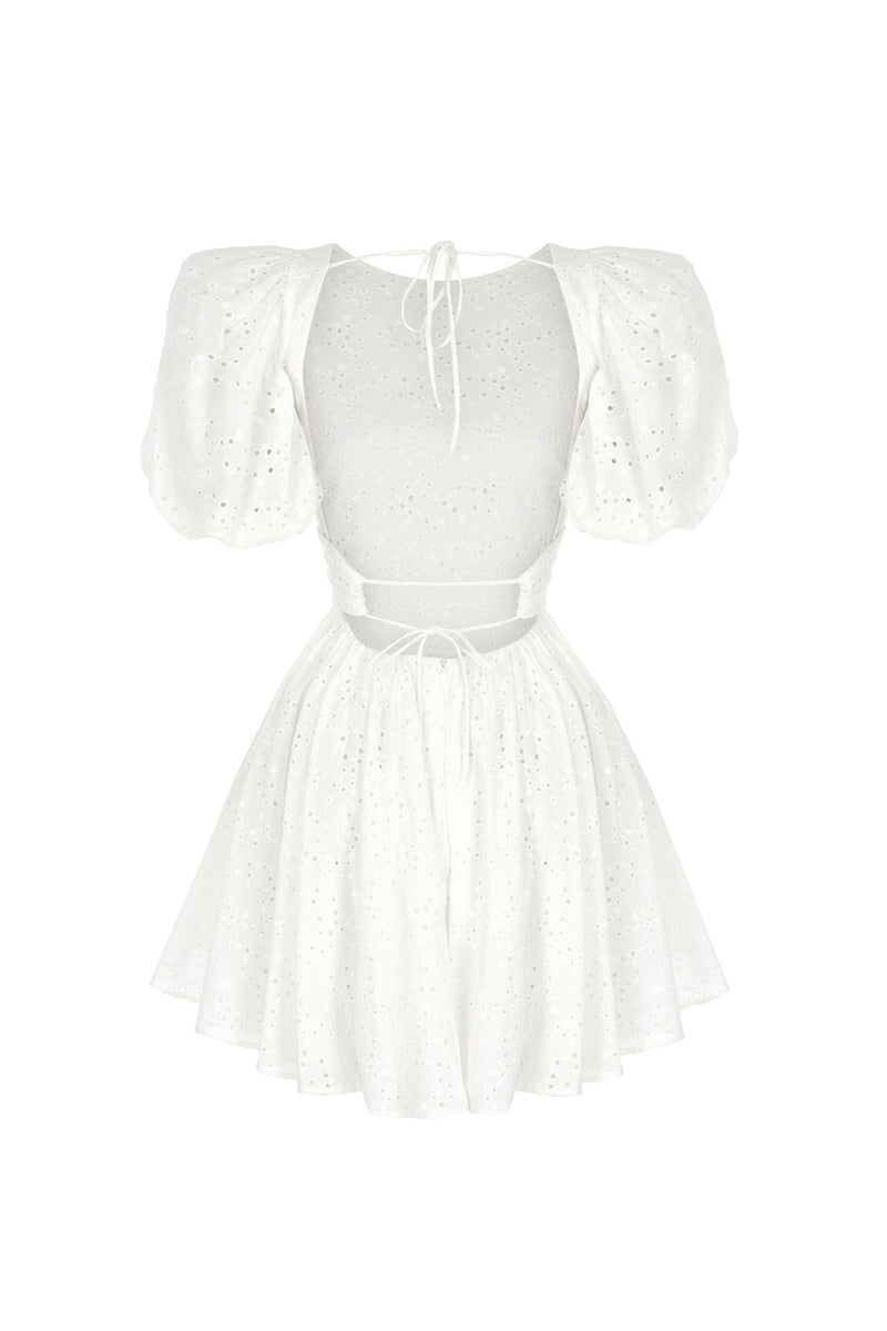 Flora in Moonrise White