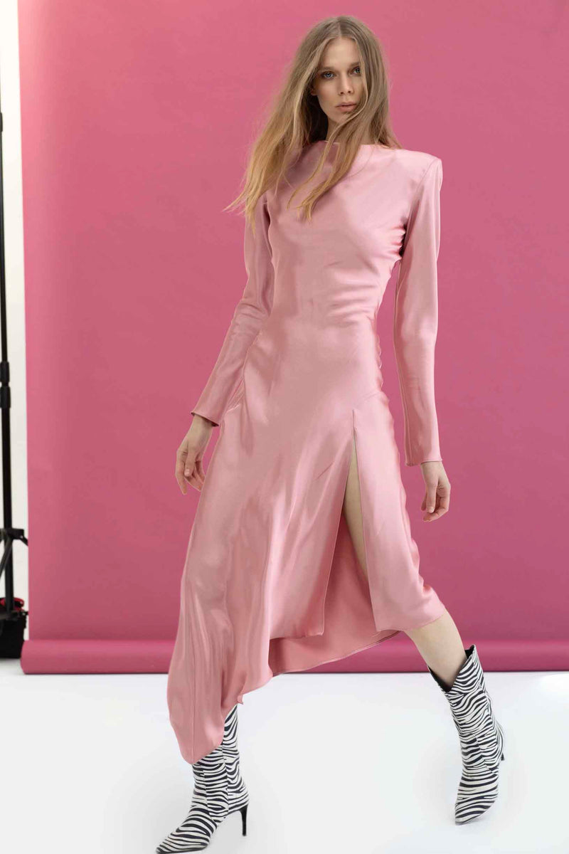 Bianca in Pink Moon